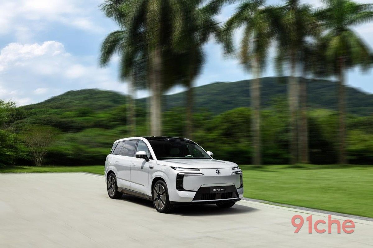 大六座安全豪华SUV腾势N8L正式开启预售，预售价31.98万起