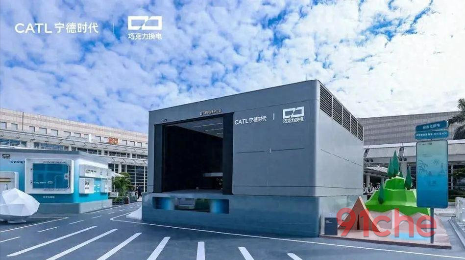 当汽车被塞进购物车，代工的广汽、换电的宁德和卖车的京东，谁在给谁打工？