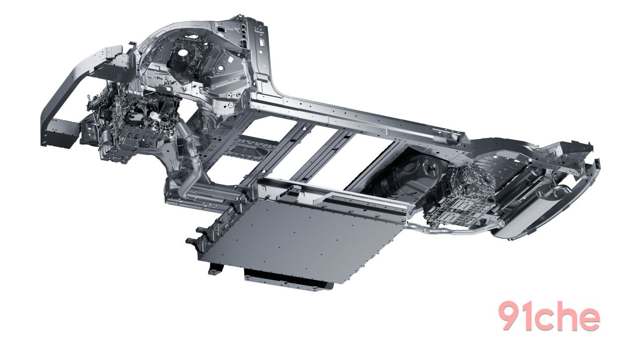 全系标配易三方、云辇-A，大六座安全豪华SUV腾势N8L售价29.98万元起！