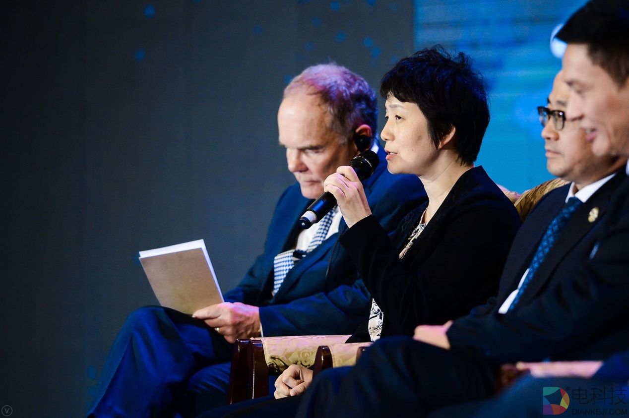 2018数博高端《对话》全方位剖析区块链