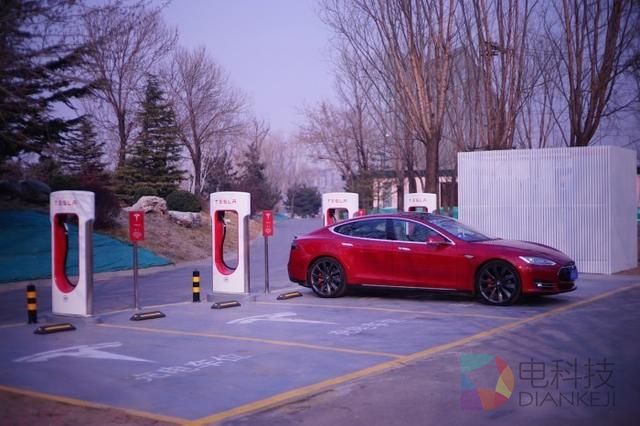不再免费！特斯拉超级充电站将进入&ldquo;付费&rdquo;时代