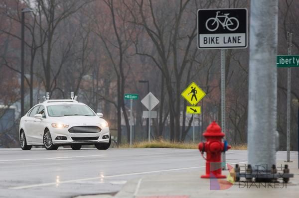 并非一蹴而就 智能互联汽车示范区的难题与迷茫