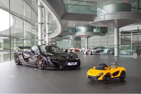 剪刀门不稀奇 迈凯伦迷你电动跑车竟内置儿歌