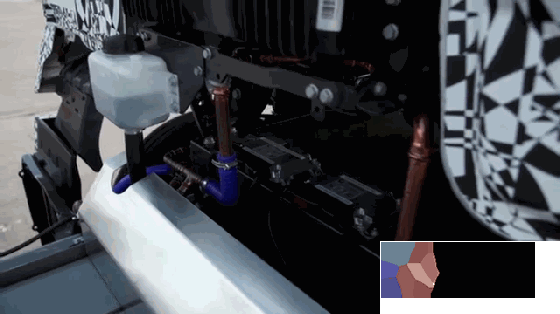 奔驰展示纯电动卡车 虽然很威武但续航才200KM