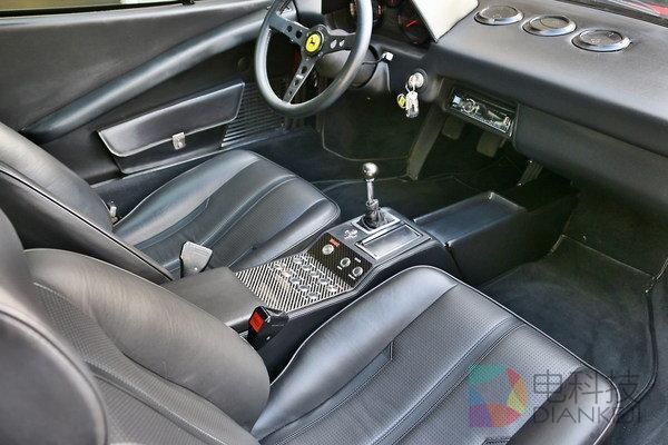 厉害了 他把法拉利变成了电动汽车