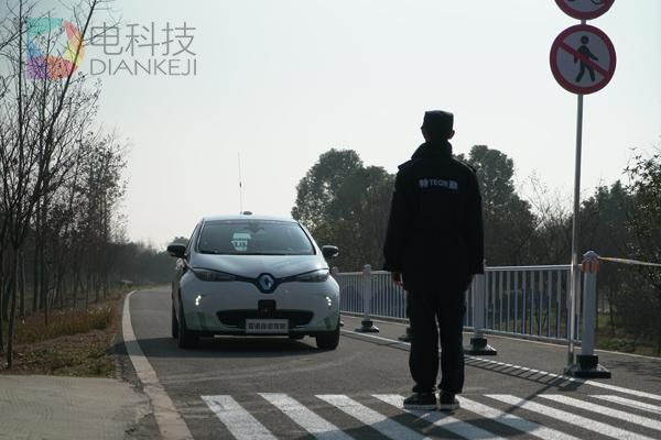 雷诺在华设立自动驾驶示范区 将对游客开放