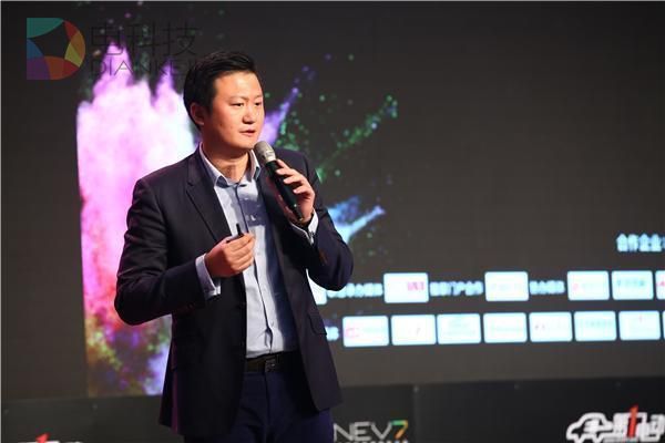 新能源汽车，电动汽车，传统车企