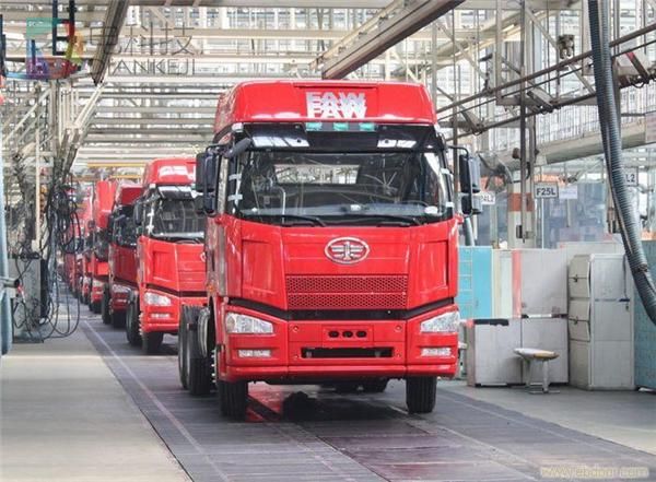重卡，重卡企业，北汽福田，陕汽重卡，中国重汽，一汽解放，华菱星马
