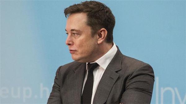 马斯克怒斥有关特斯拉加州工厂工作条件极差的说法