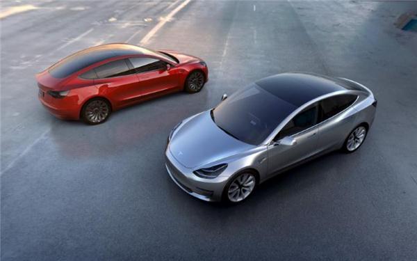 终于等到你 特斯拉Model 3本月开始交付