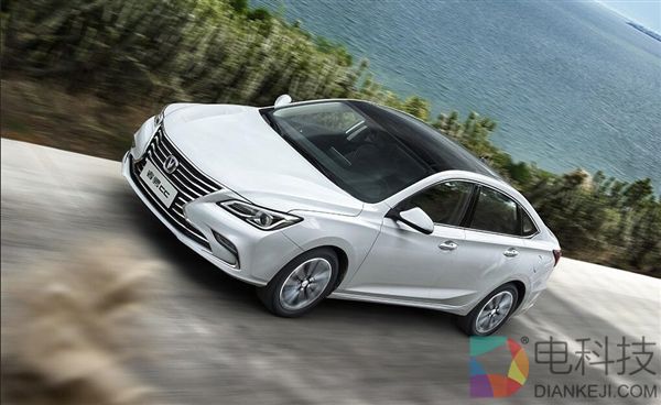 长安发布轿跑睿骋CC走运动路线 和大众CC抢地盘有戏吗？