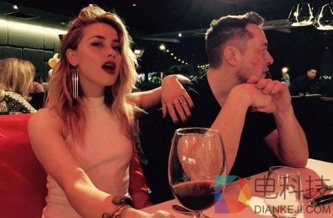 特斯拉遭传统汽车厂商反击 马斯克被曝因玩命工作放弃明星女友