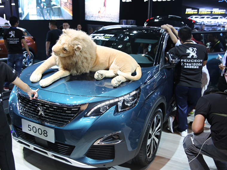  东风标致5008广州车展实拍：卖不好的法系车这次能翻身吗？