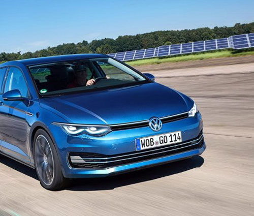 大众的设计师换人了吗？整容后的第八代高尔夫放弃套娃外观