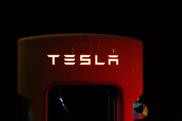 特斯拉的黑四月：要么变主流 要么破产