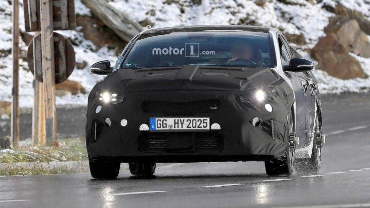 或将2019年亮相 起亚Proceed GT谍照