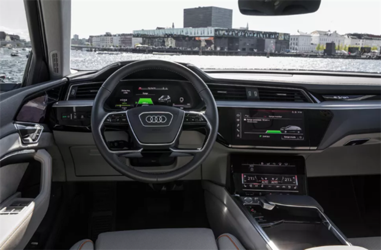 2020款奥迪E-Tron内饰大揭秘 车内安静、时尚、空间大
