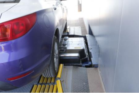 电动汽车换电模式又回来了？充电和换电谁能笑到最后？