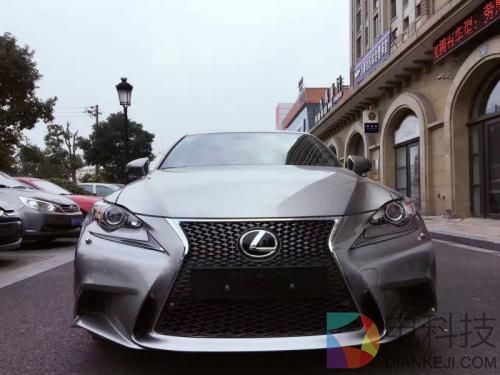 雷克萨斯.jpg