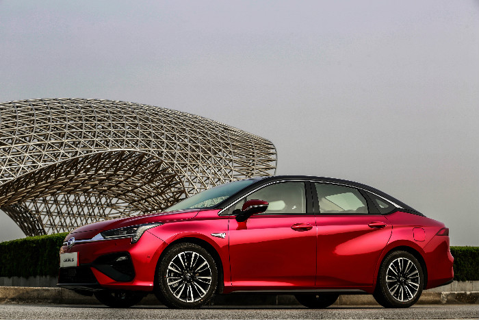  先人一步 创享科技  “中高级智能轿车引领者”广汽新能源Aion S正式上市 售13.98万元起