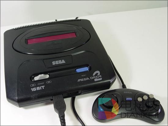 MD，SFC都是业界良心自带双手柄。而现在的任天堂，New3DS连充电器都不带&hellip;