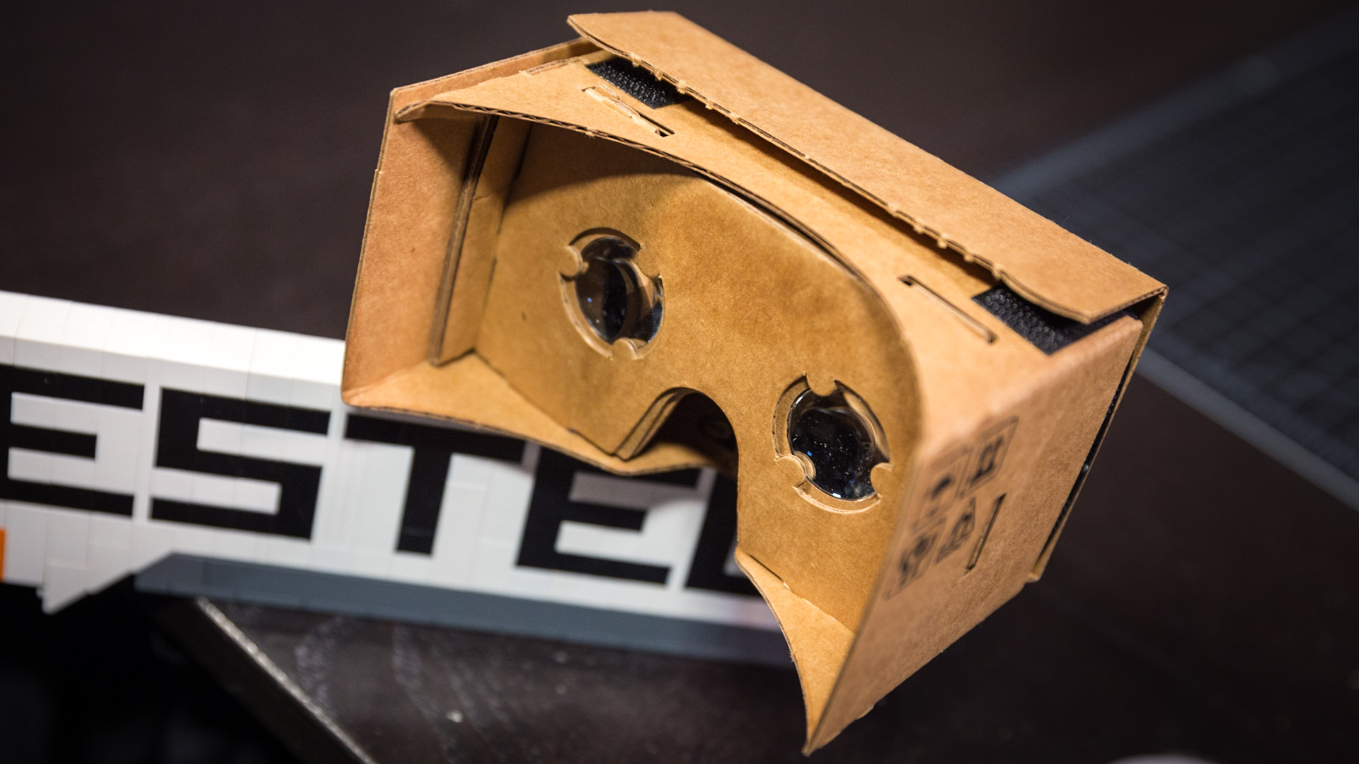 线下体验店遍地开花 VR还可以这样挣钱？