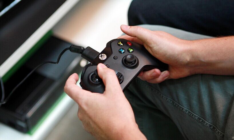 耗能是游戏机10倍以上！一台游戏电脑年耗电1400度