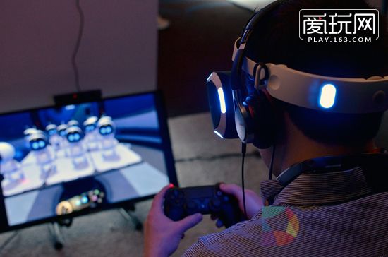 PS VR的使用需要多款设备配合