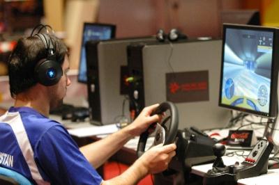 中国电子竞技躺下的一年：我们该怎样爬起来继续？