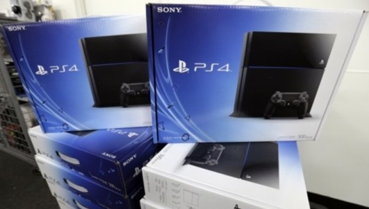 内部人士曝PS4延期真相：无关锁区