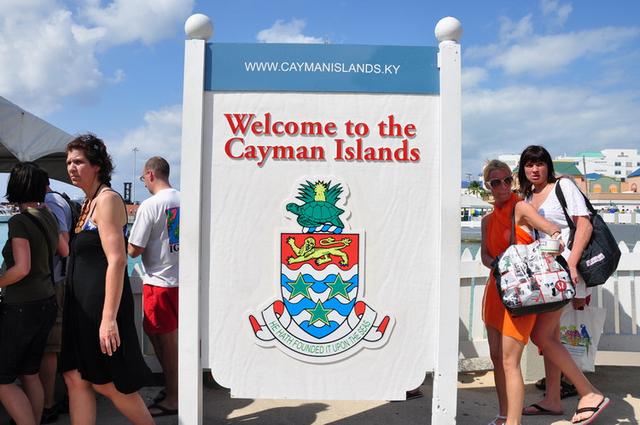 百度阿里为何都跑到开曼群岛上注册公司？