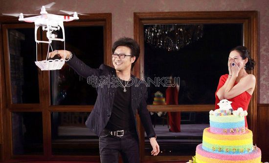 无人机火了 规模商用之路怎么走？