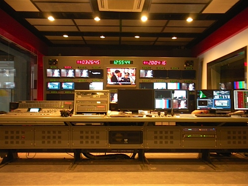 只靠传统频道的电视台唯有死路一条