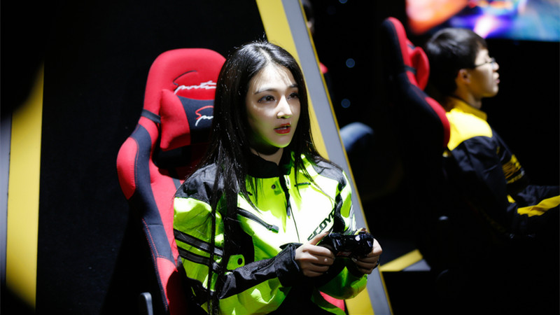 “狂野飙车”风头正劲 游戏和CHiQ会擦出怎样的火花？