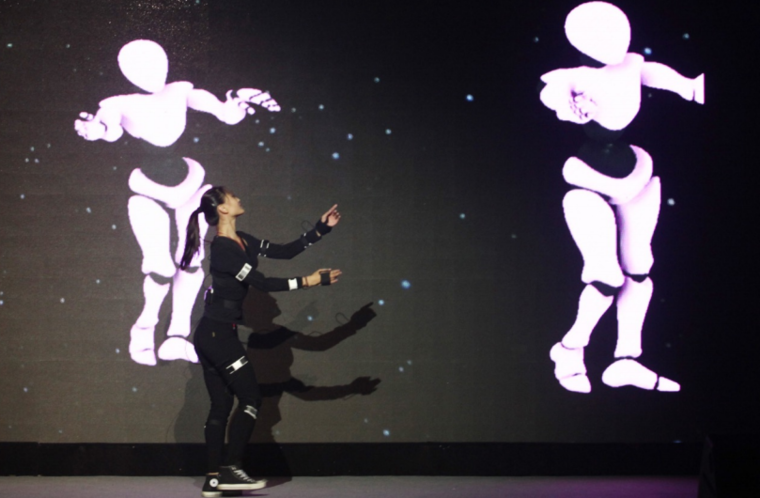 头盔还远远不够 虚拟现实玩的是综合实力