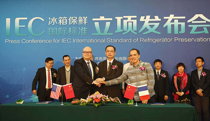 把中国制造做成国际标准 为什么只有海尔成功了？