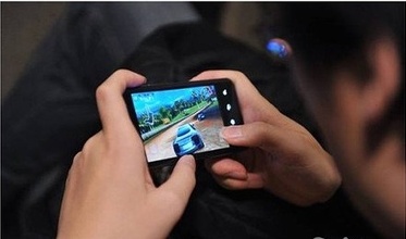 一万手游不到5%经过审批 移动游戏乱象背后