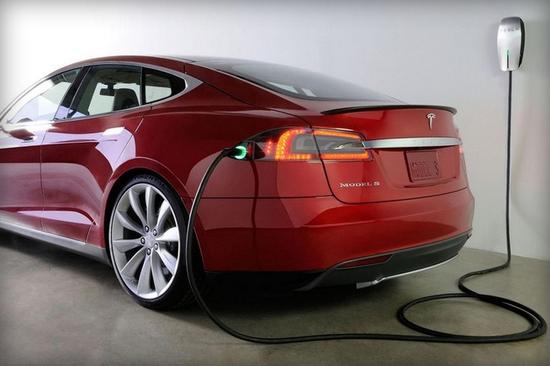 大型传统汽车厂商态度转变:不再嘲笑特斯拉