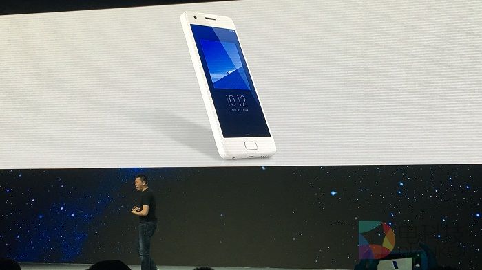 从“安卓版iPhone”到挥刀小米 重归联想的ZUK变了吗？