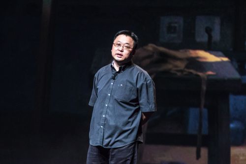 两位英语老师要统治世界？锤子\