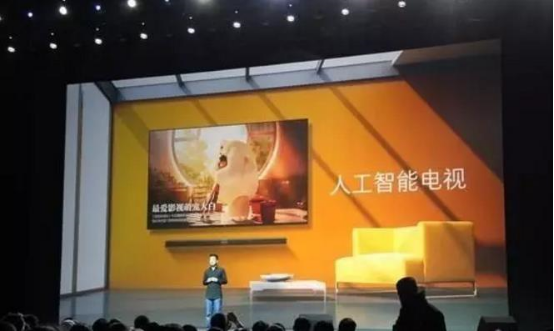 频繁碰瓷撕逼 小米无奈下的救命稻草