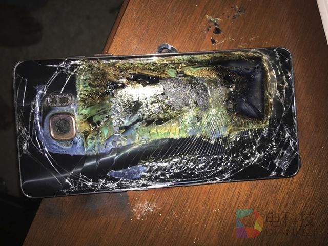 Note 7事件余波未平 三星移动部门主管可能因此丢掉饭碗