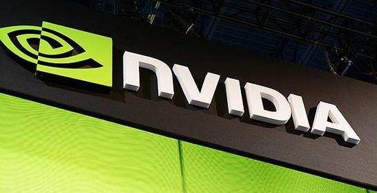 以AI之名：股价暴涨的英伟达真能高枕无忧？