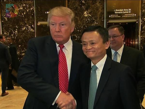 这么快就约上了！是谁给马云和特朗普拉的微信群？