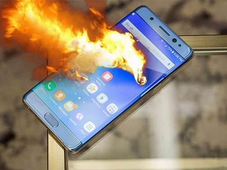 同为救命神机 三星S8和小米6的命运或将南辕北辙