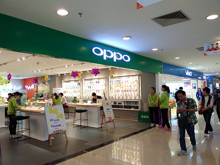 争夺畅销机型 国产手机依旧逃不出机海战术