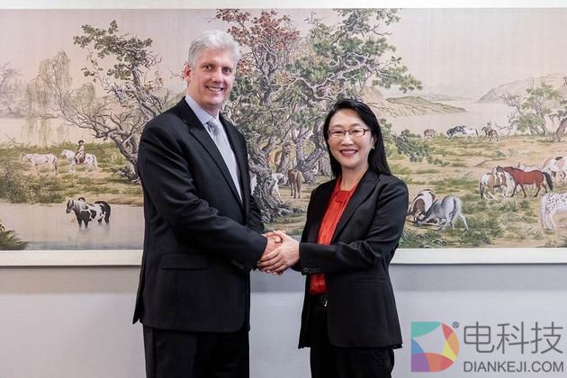 Google花了11亿美元从HTC手中买走了Pixel团队，你有没有想起6年前的MOTO