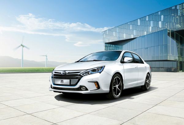 除了PPT以外 中国厂商的自动驾驶技术距离特斯拉们还有多远？