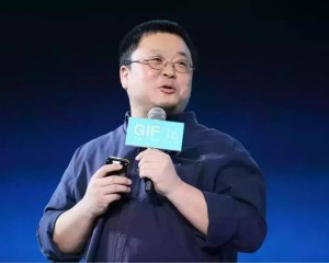 罗永浩评四款旗舰机：小米拍照不如华为 坚果R1综合体验最好