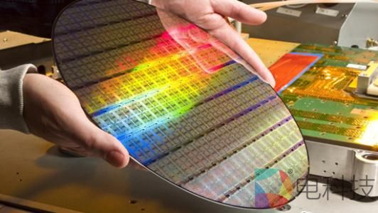 日本和韩国在半导体上大战了六十年，我们中国又能借鉴多少经验值？